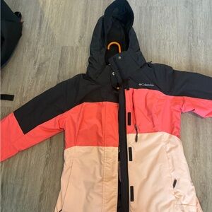 Columbia woman’s Pink and Black Jacket